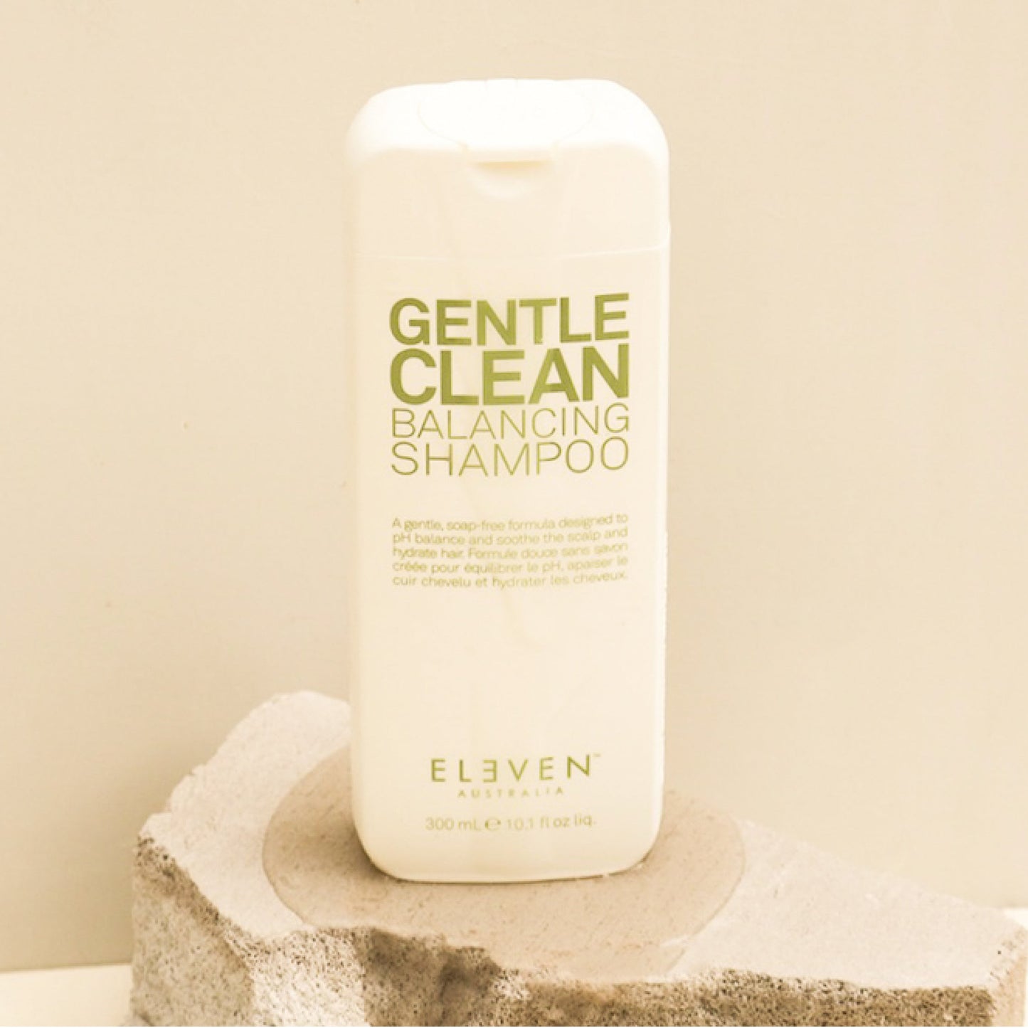 ZACHTE REINIGENDE EN HERSTELLENDE SHAMPOO